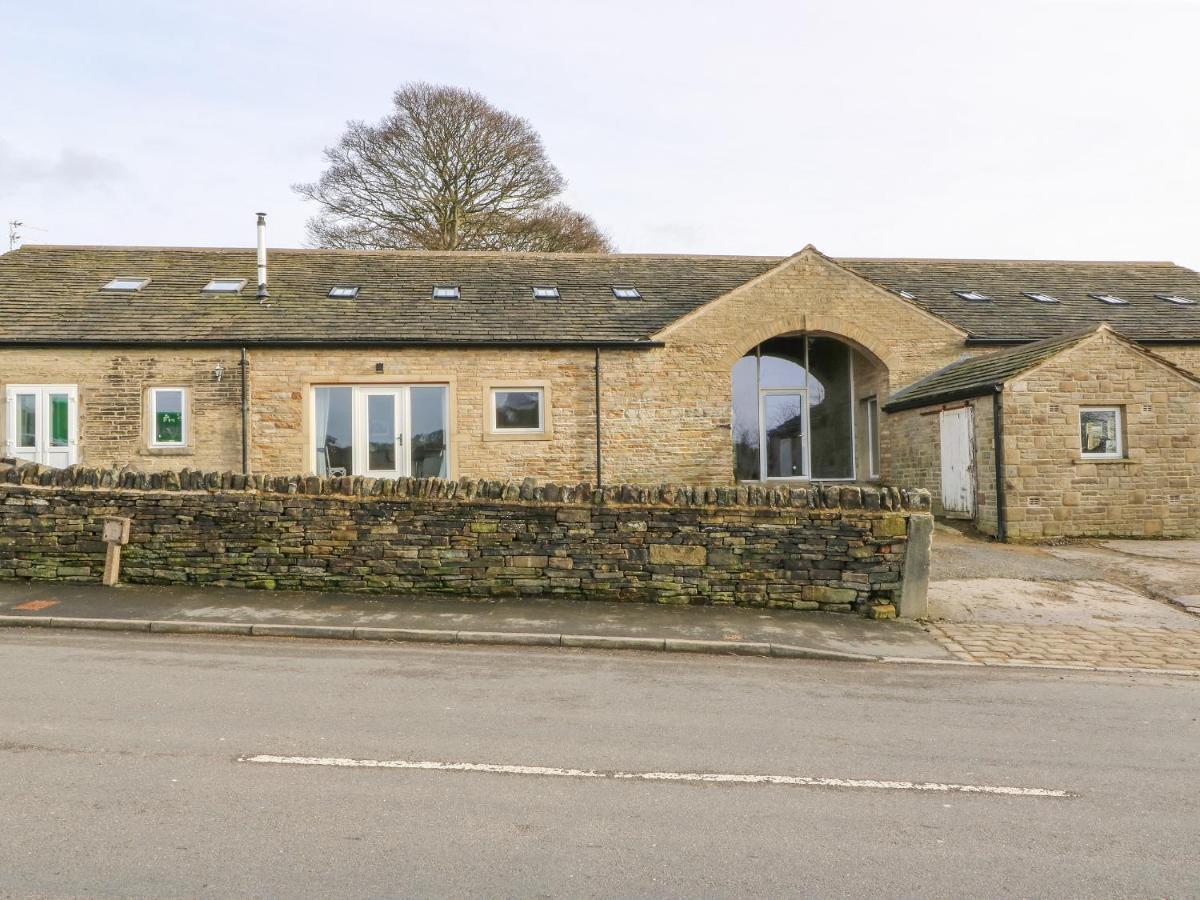 1 Barn Cottages Halifax Exterior photo